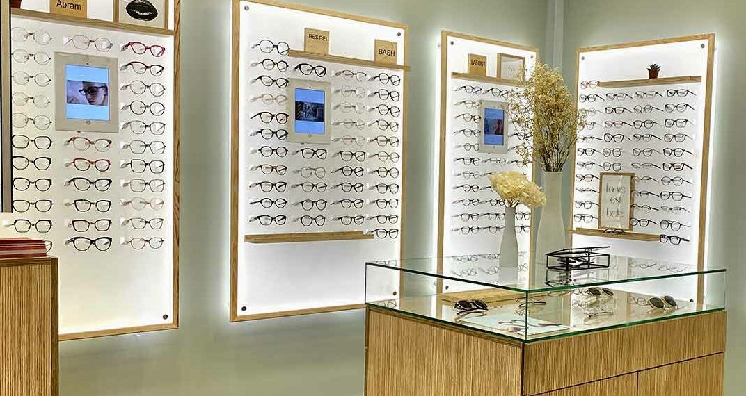 Comment ouvrir un magasin d'optique au Maroc : Guide Pratique pour Futurs Opticiens